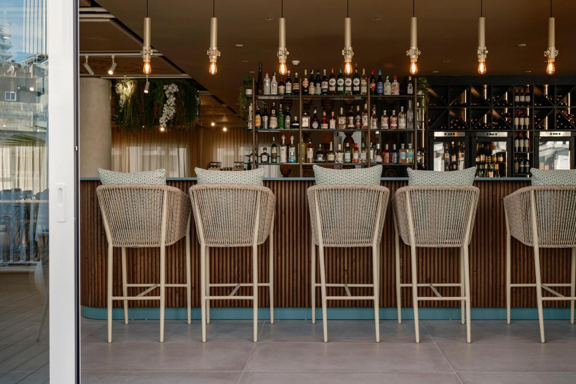 Hyatt Centric Malta Hotel San Ġiljan Kültér fotó